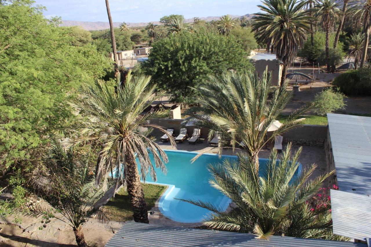 Fort Sesfontein Lodge & Safaris Екстер'єр фото